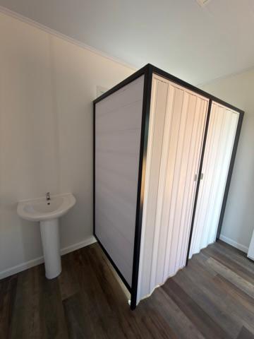 VESTUARIOS SOLO BAÑOS — proyecto de contenedor habitable en Uruguay, imagen 6